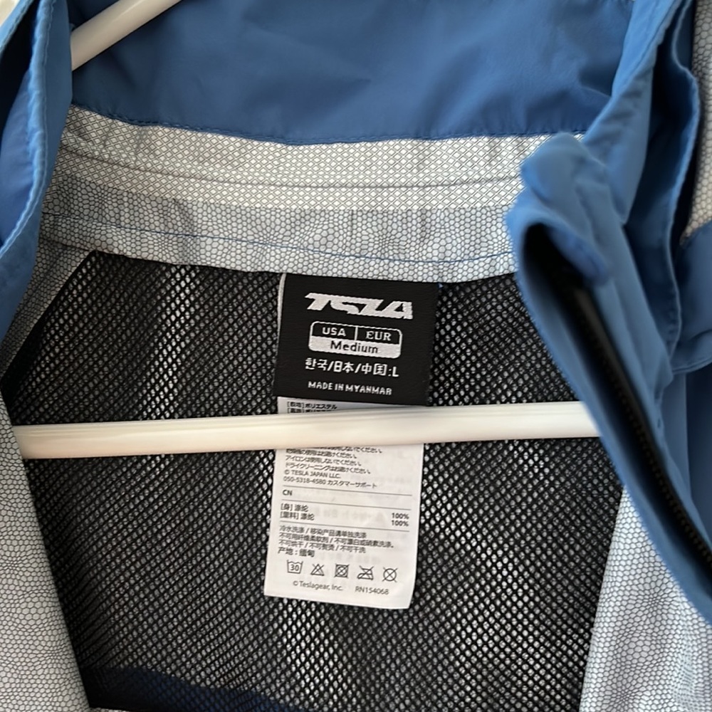 TSLA Cycling Jacket - Picture 10 of 16